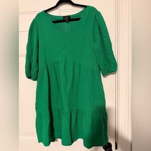 Ronni Nicole Emerald Green Dress